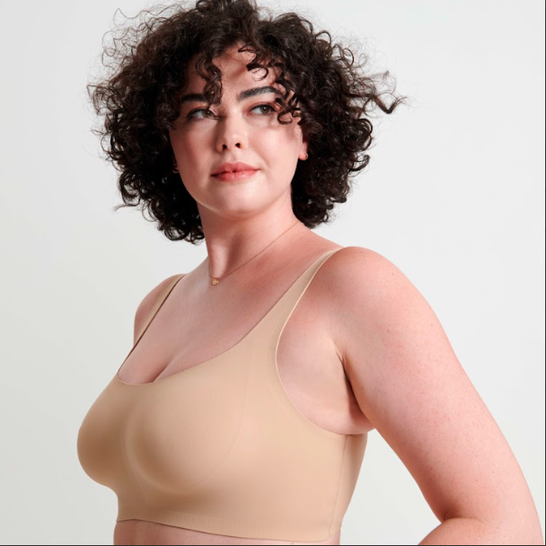 The Bobbie Scoop Wireless Bra by Evelyn & Bobbie